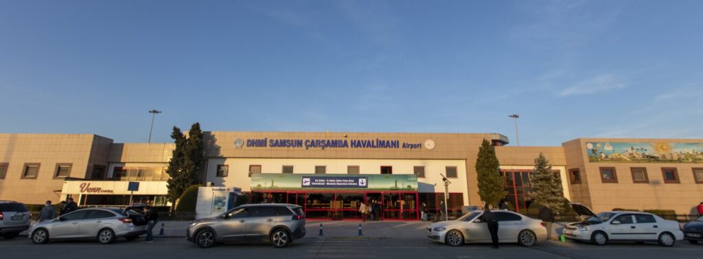 Samsun Havalimanı'ndan şehir merkezine araç kiralama